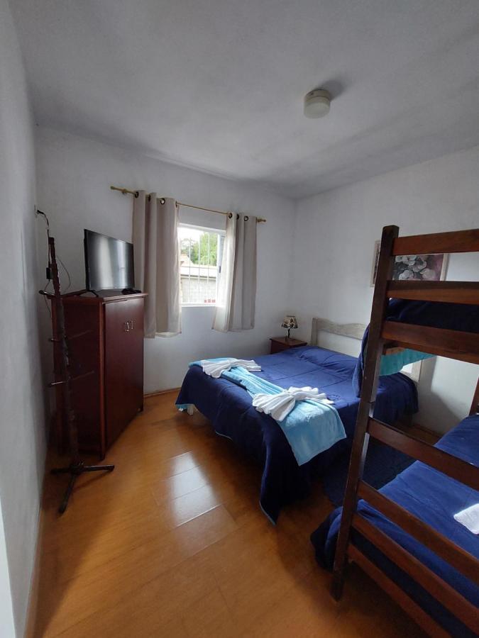 Quarto Triplo Básico